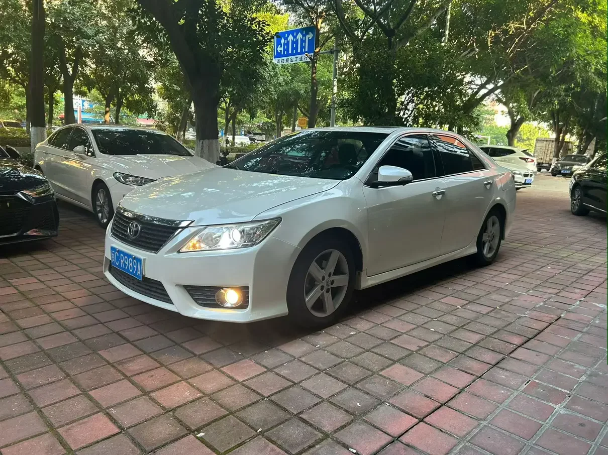 Toyota Camry  из Китая