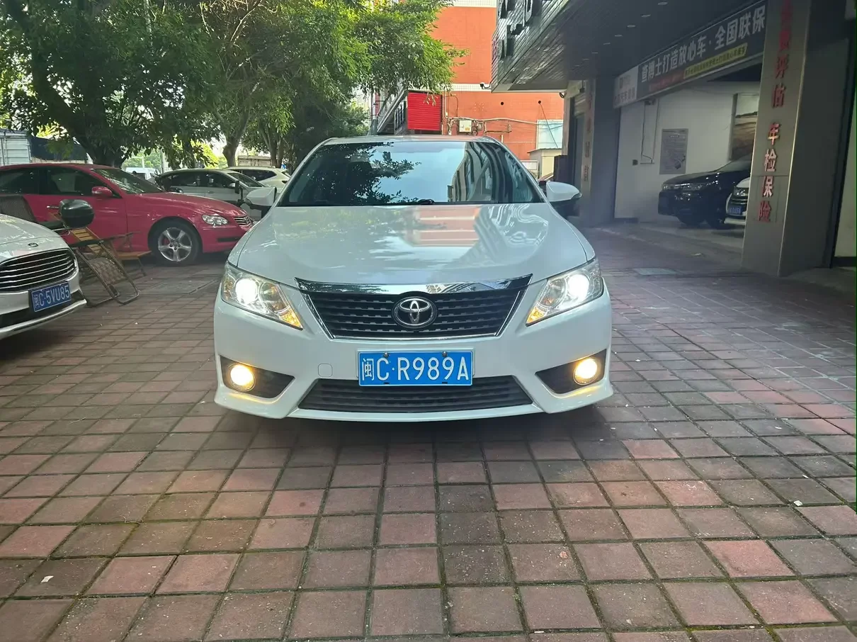 Toyota Camry  из Китая