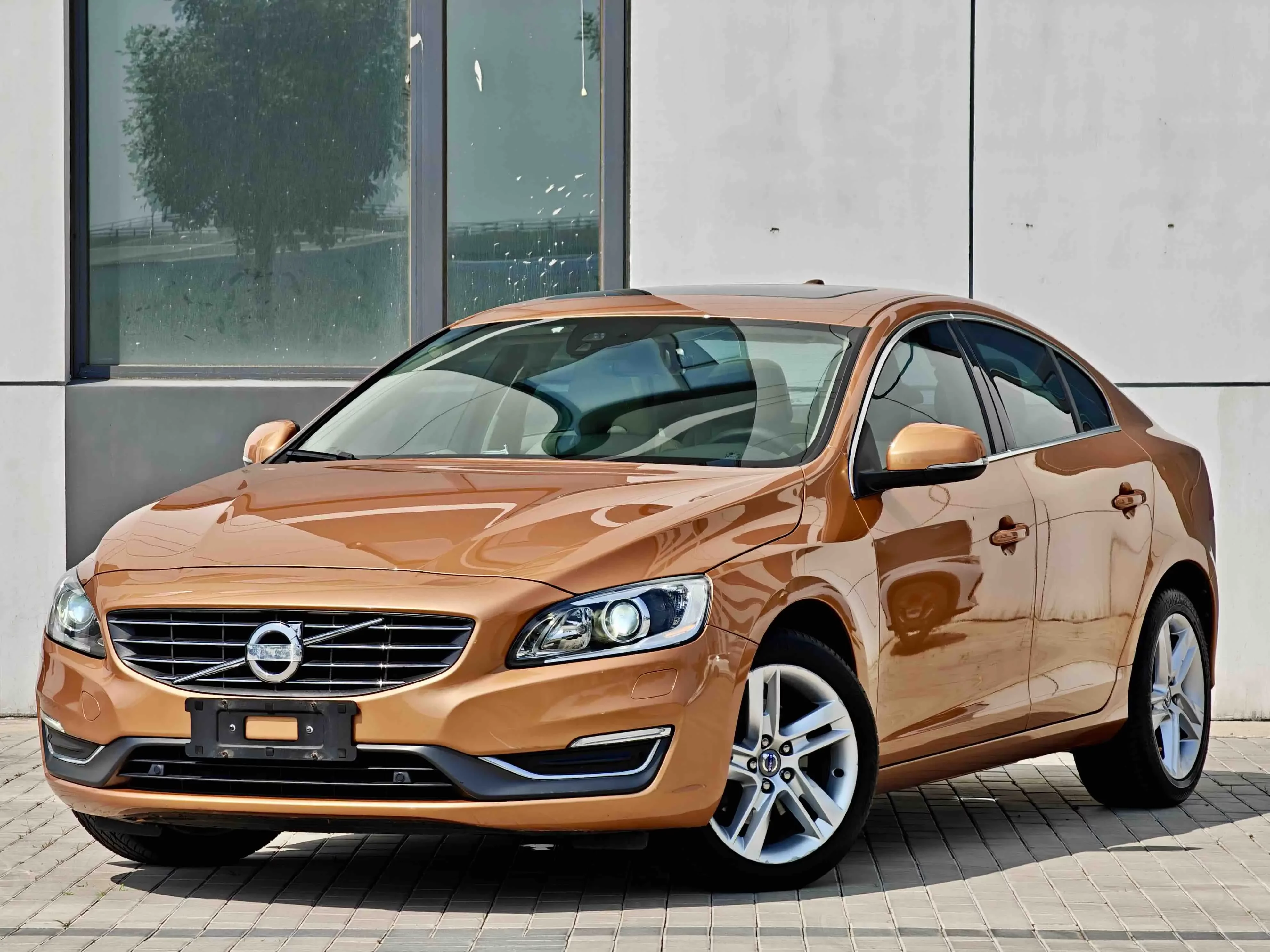 Volvo S60