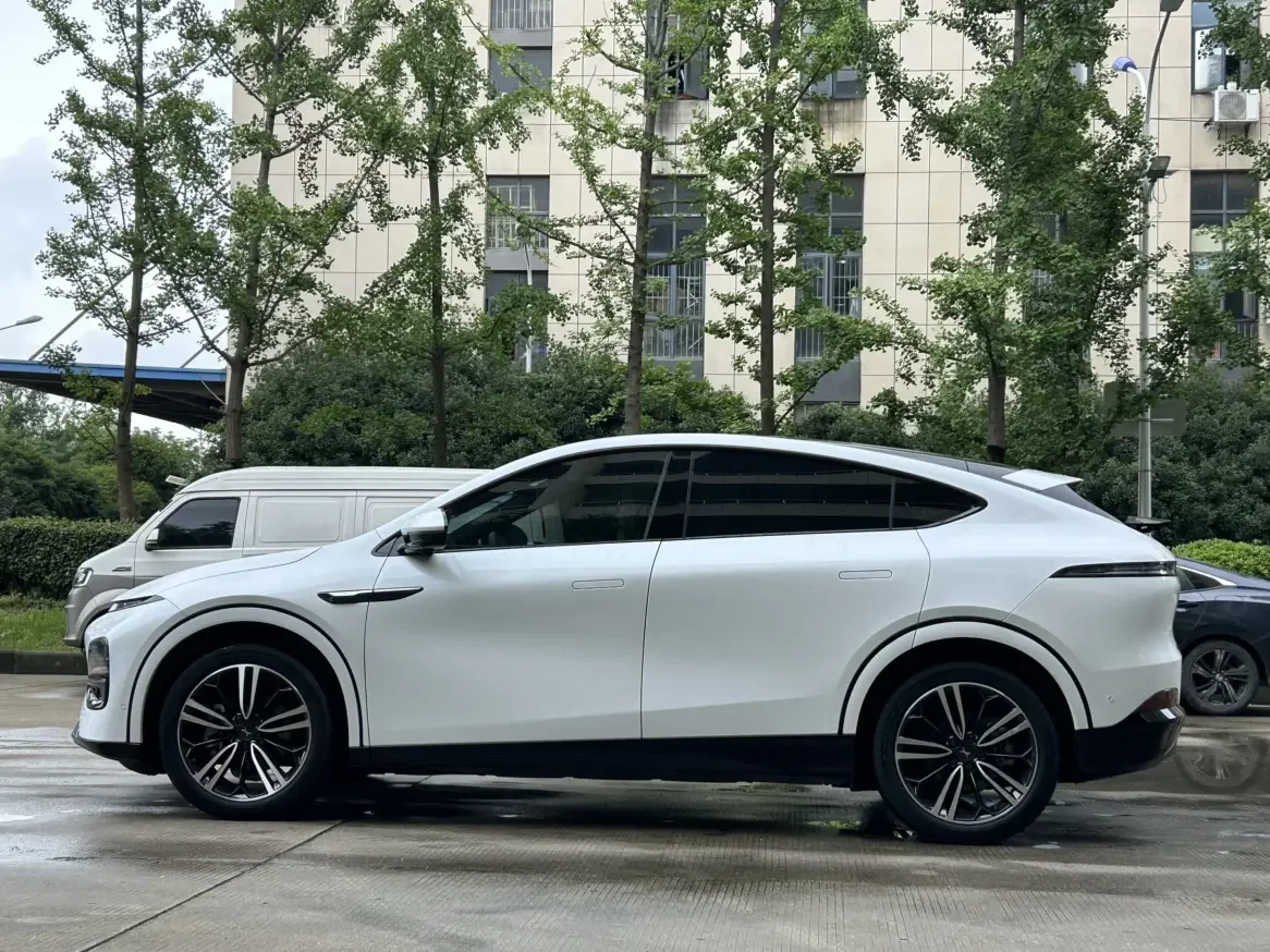 Xpeng G6