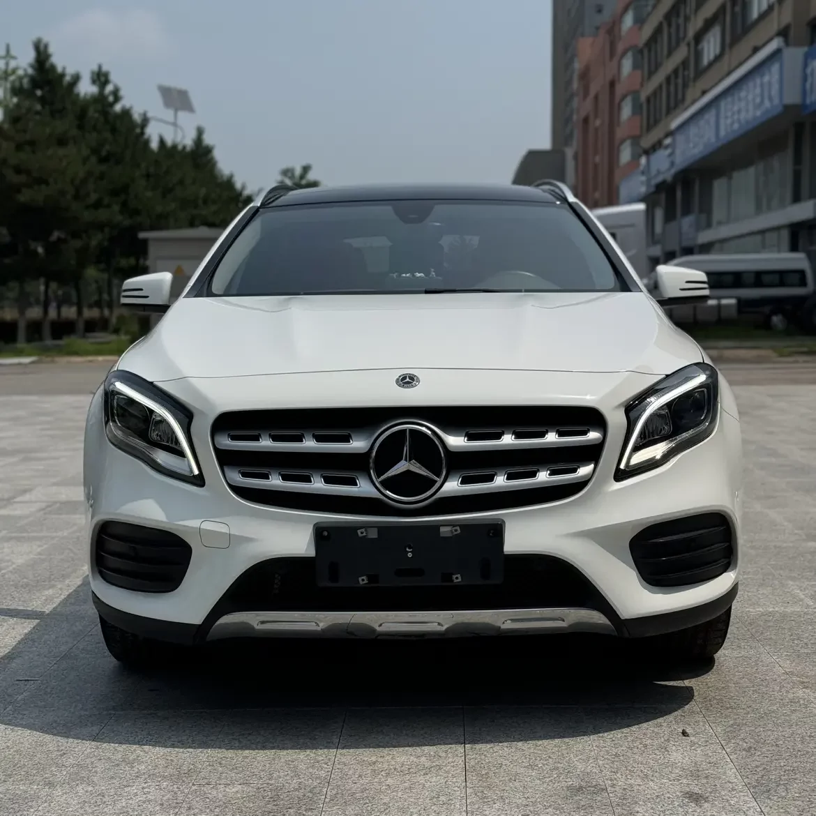 Mercedes-Benz GLA