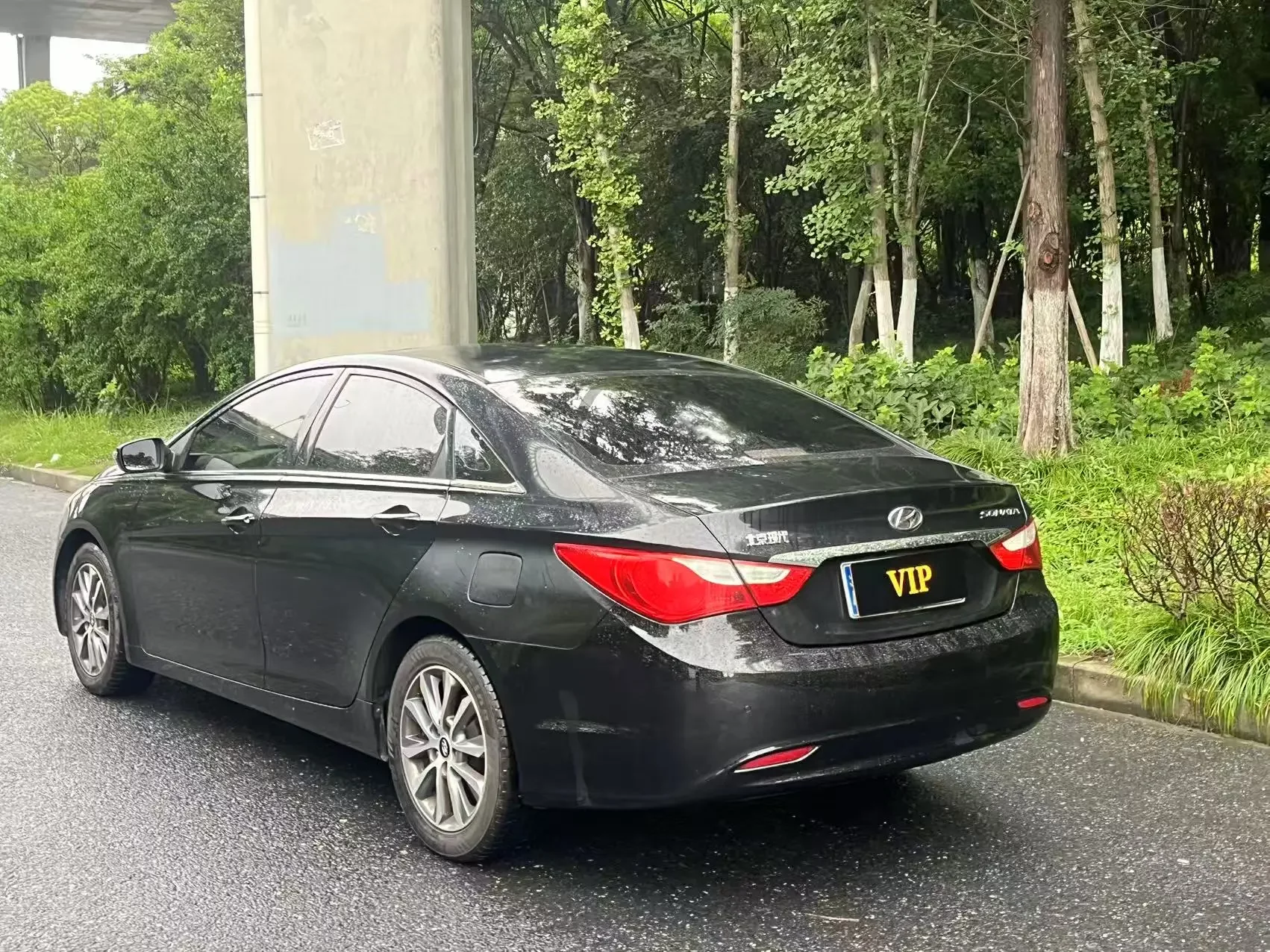 Hyundai sonata eight