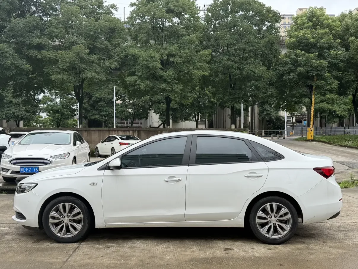 Buick Yinglang
