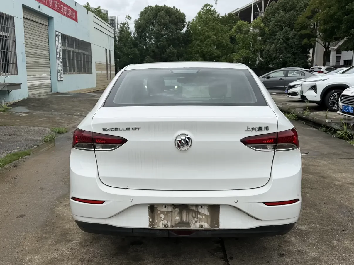 Buick Yinglang