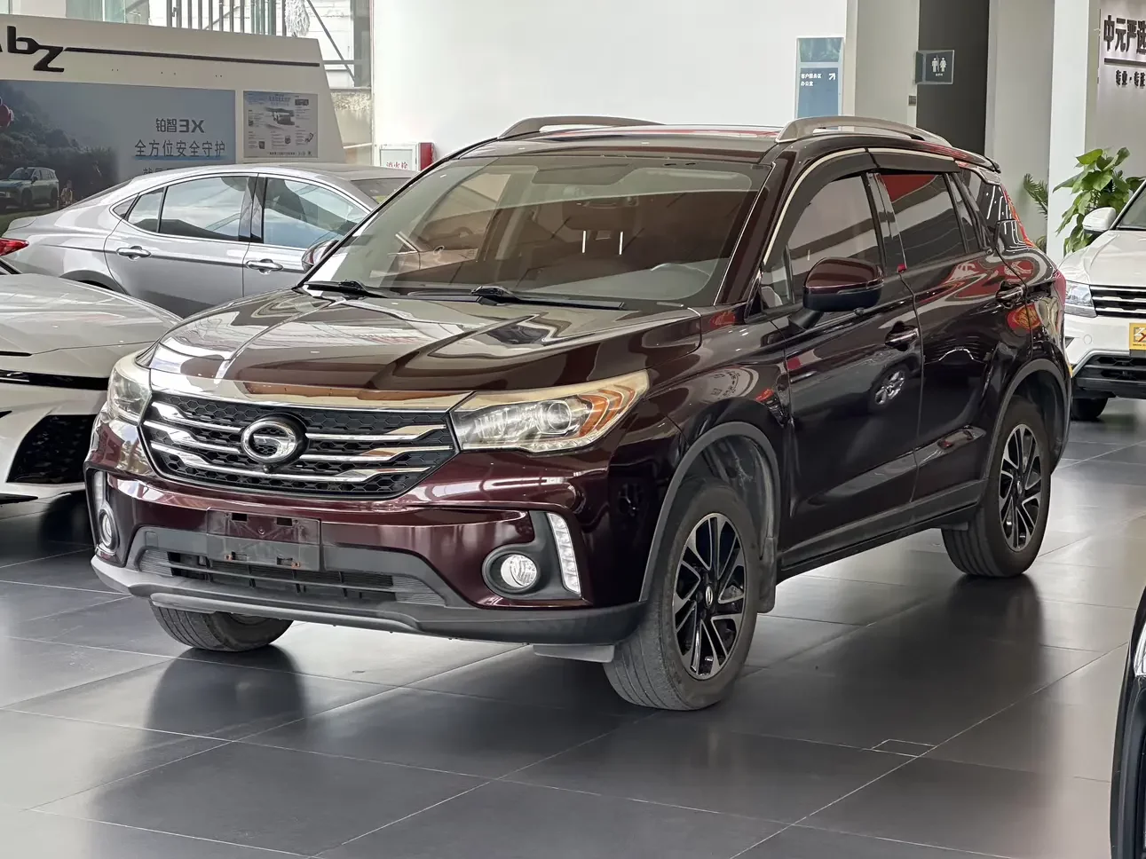 GAC Trumpchi GS4