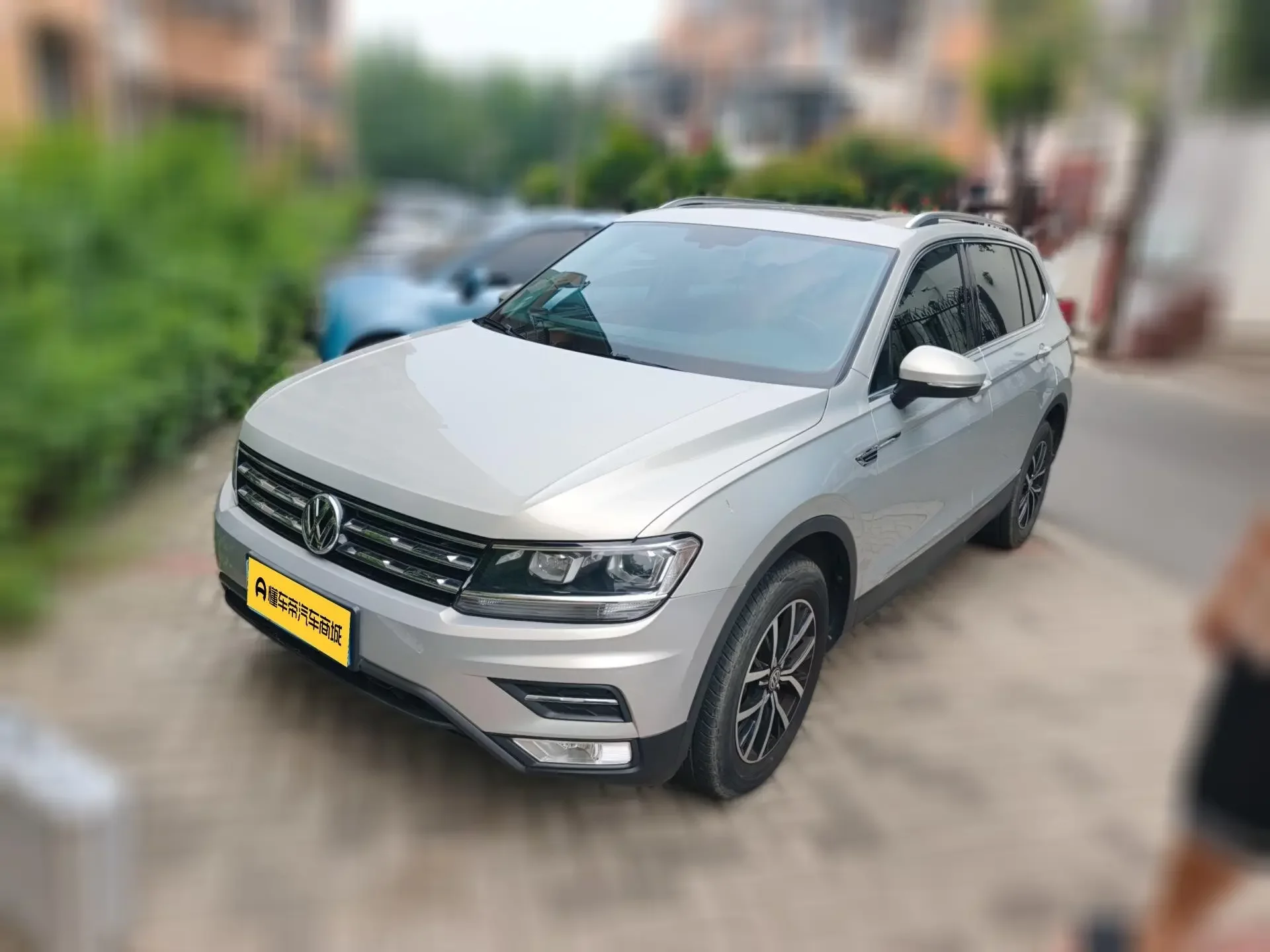 Volkswagen Tiguan L