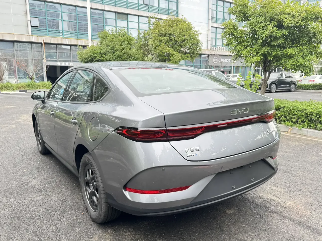 BYD Qin PLUS DM