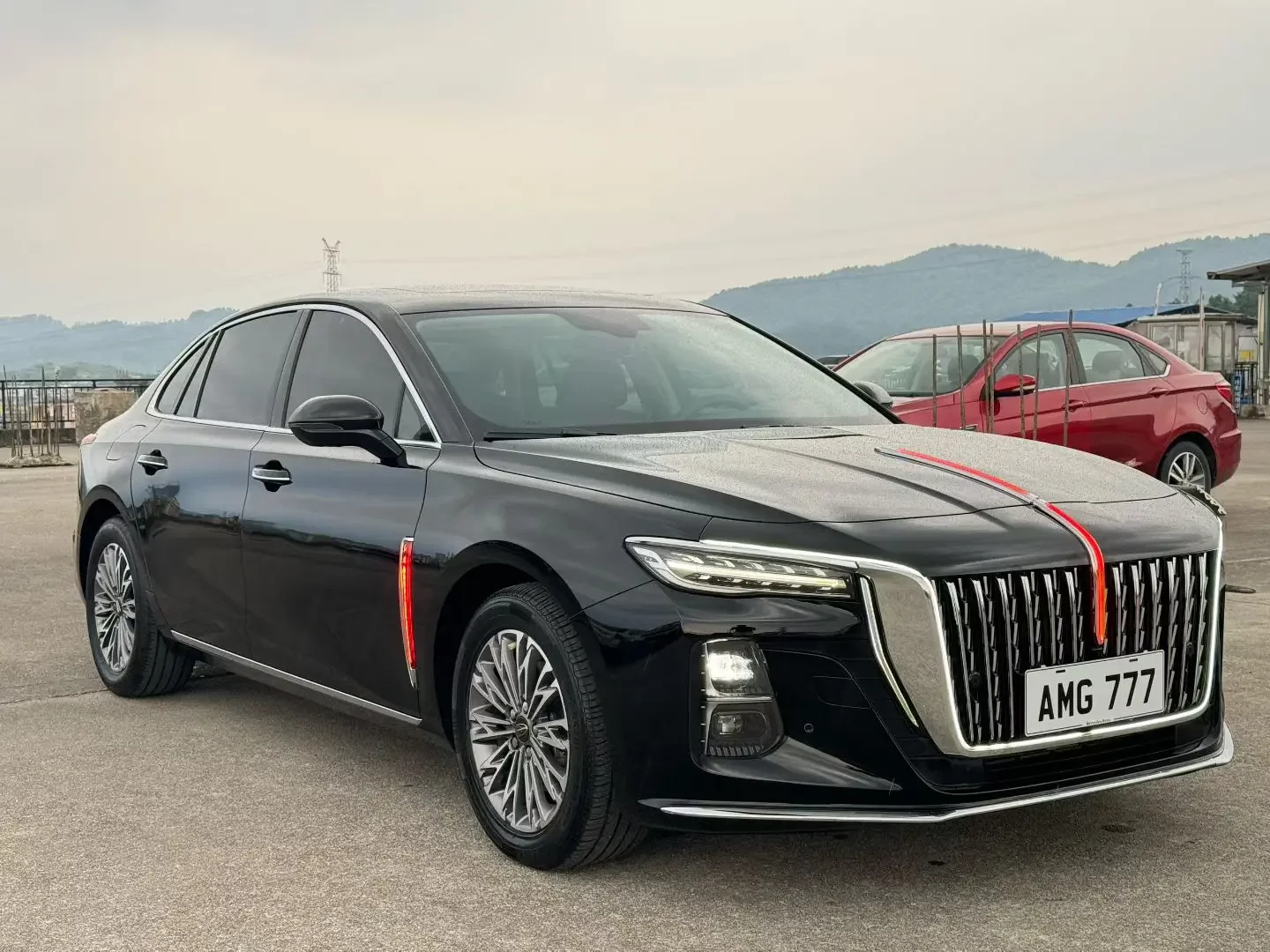 Hongqi H5