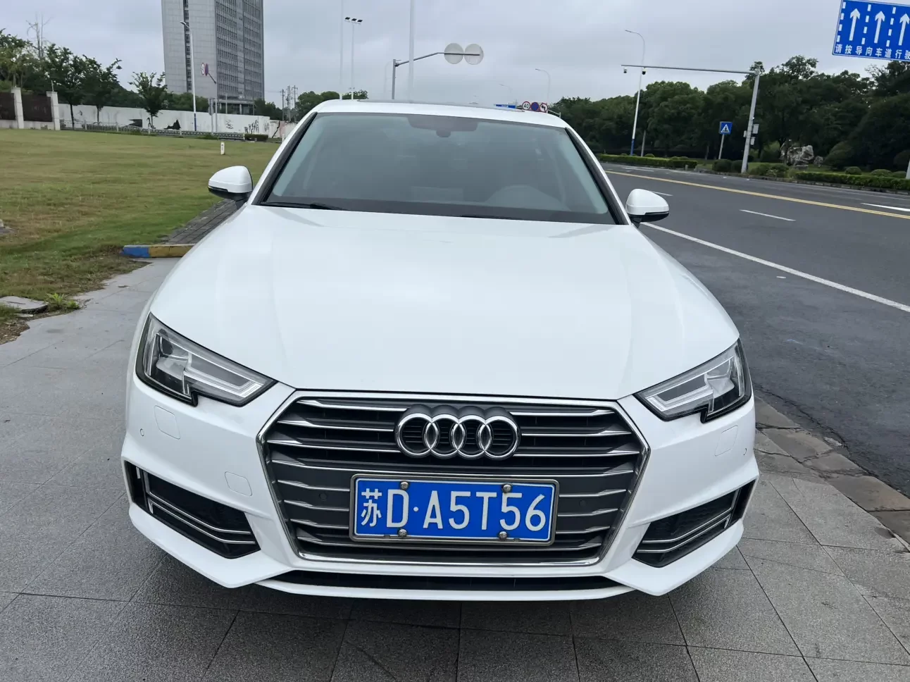 Audi A4L