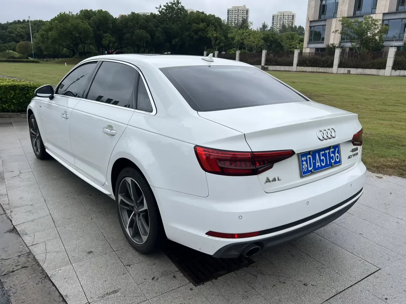 Audi A4L