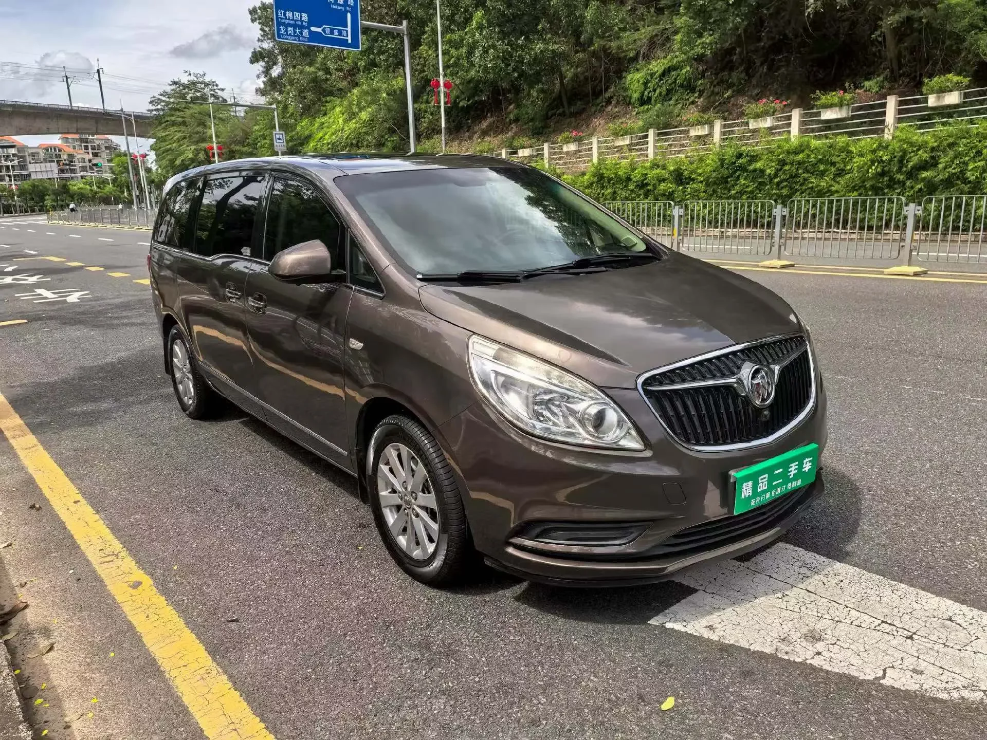 Buick GL8