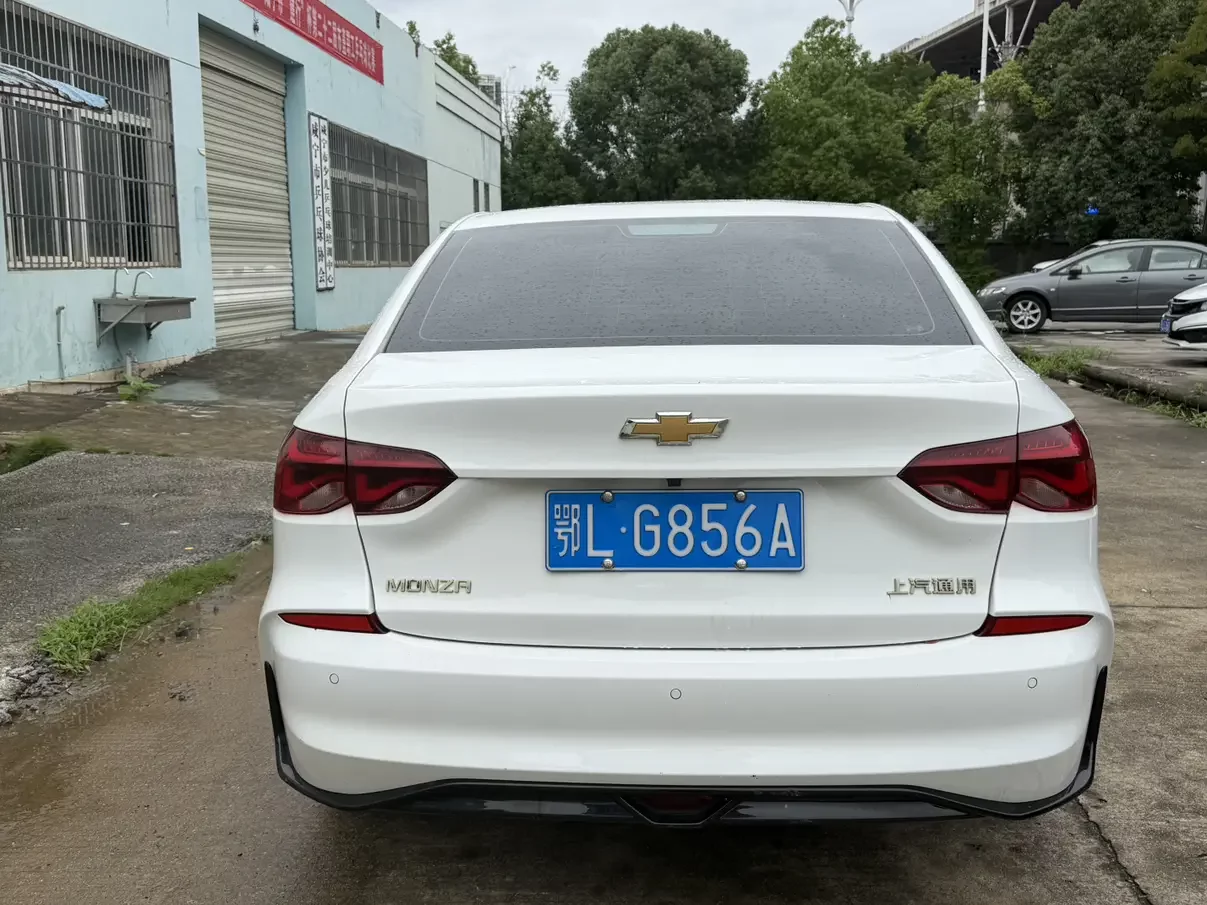 Chevrolet Monza