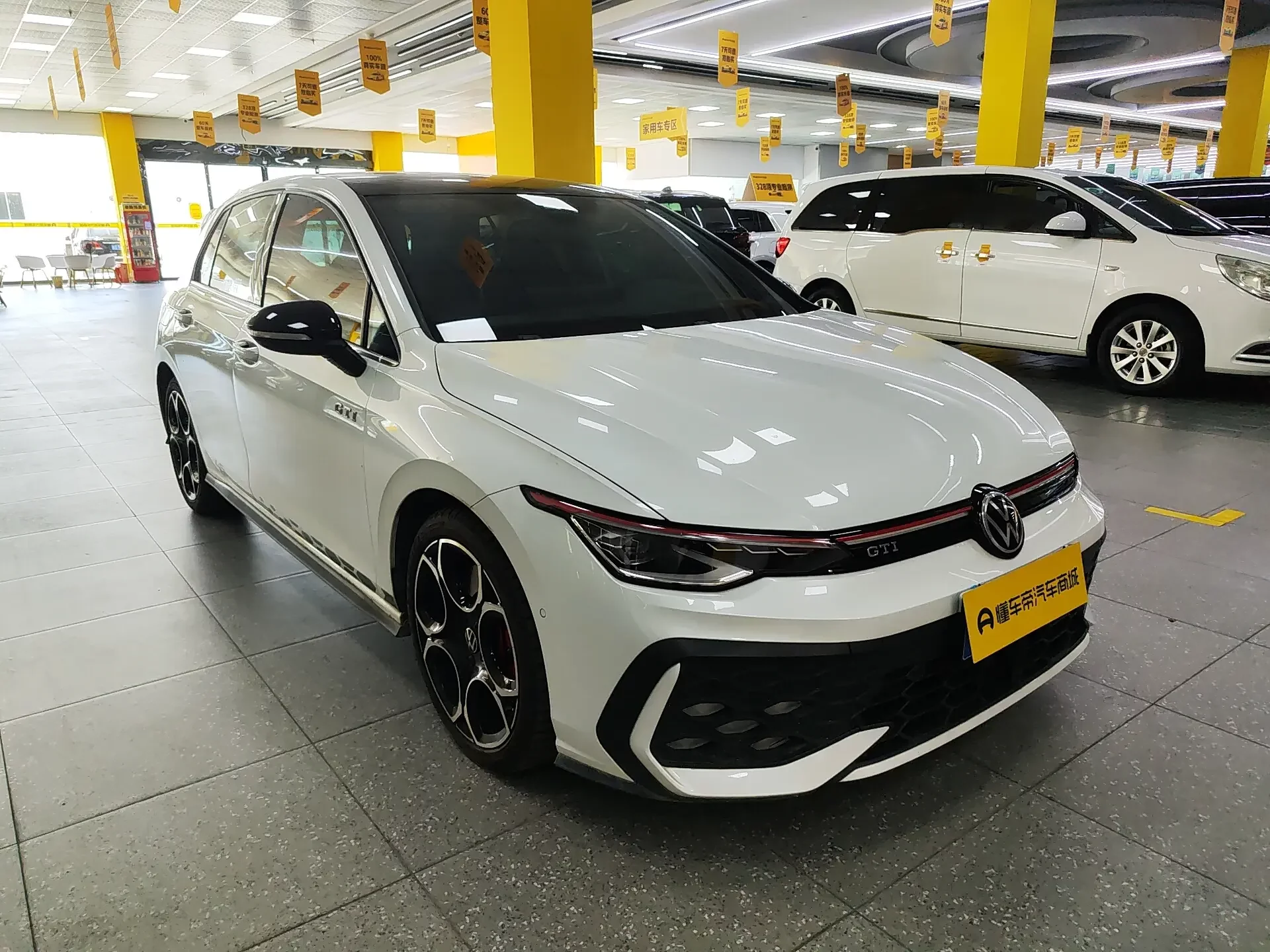 Volkswagen Golf GTI
