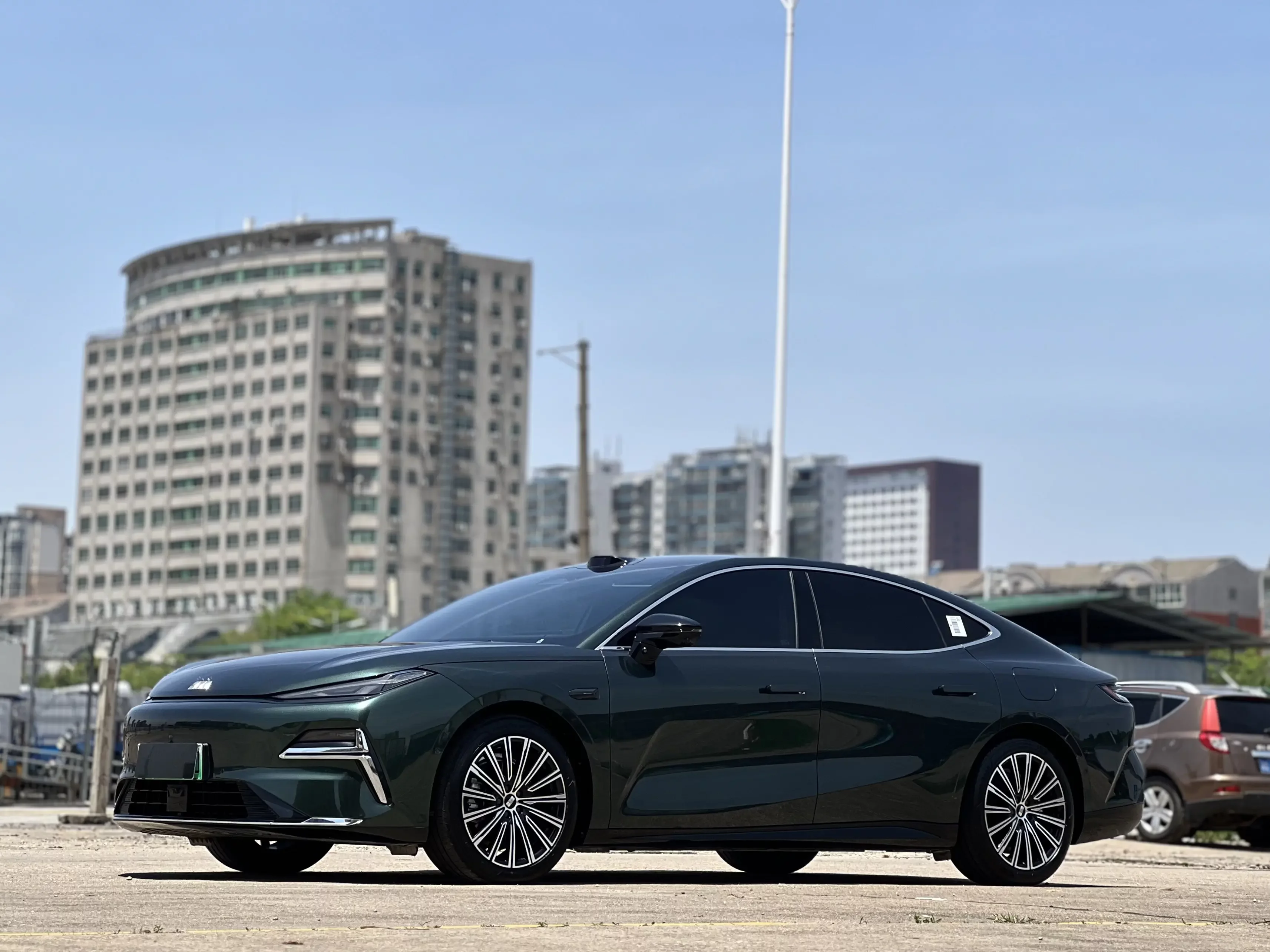 Geely Galaxy Star 8 PHEV