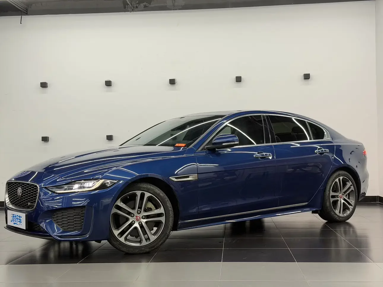 Jaguar XEL  из Китая