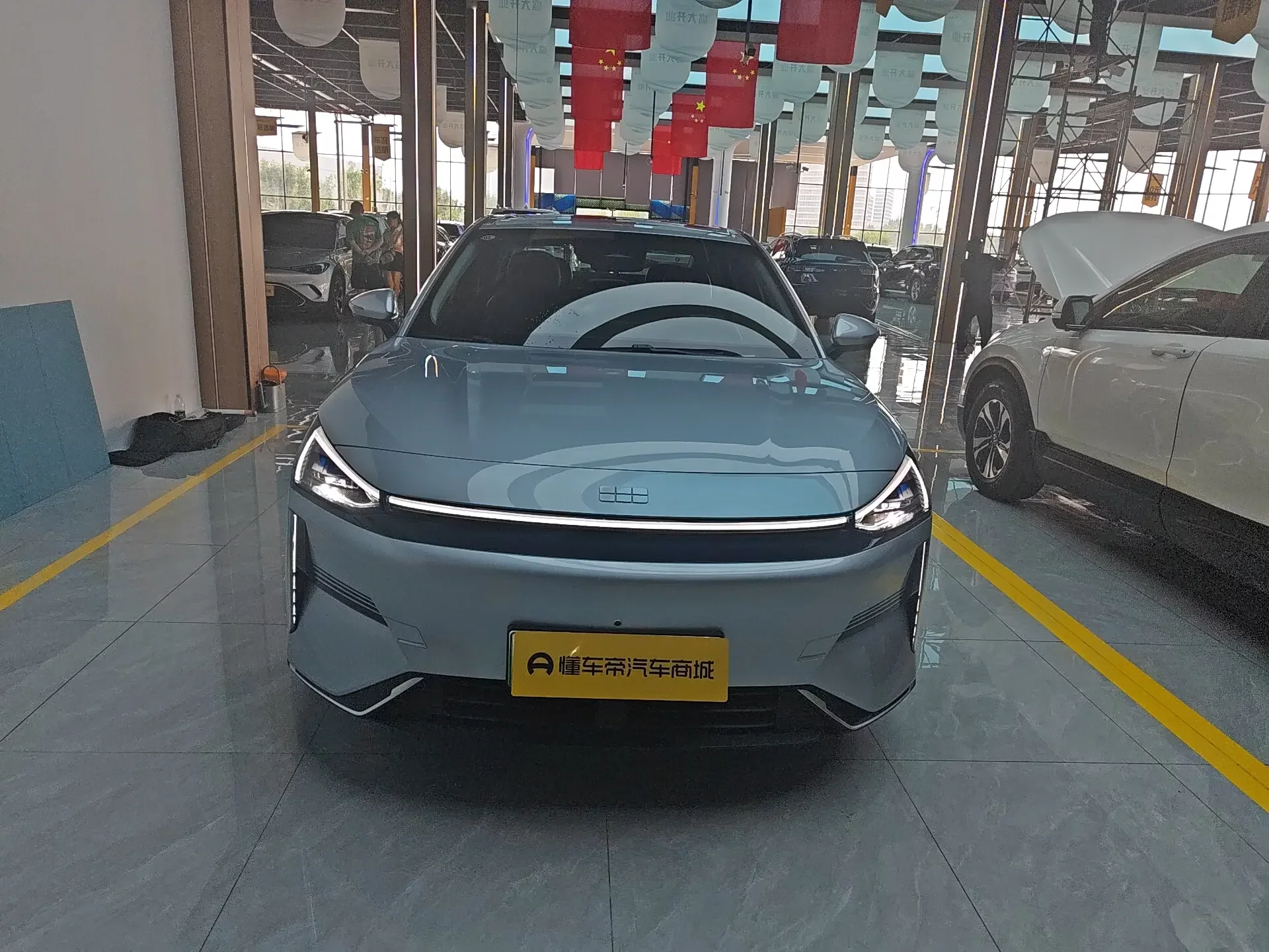 Geely Galaxy L6