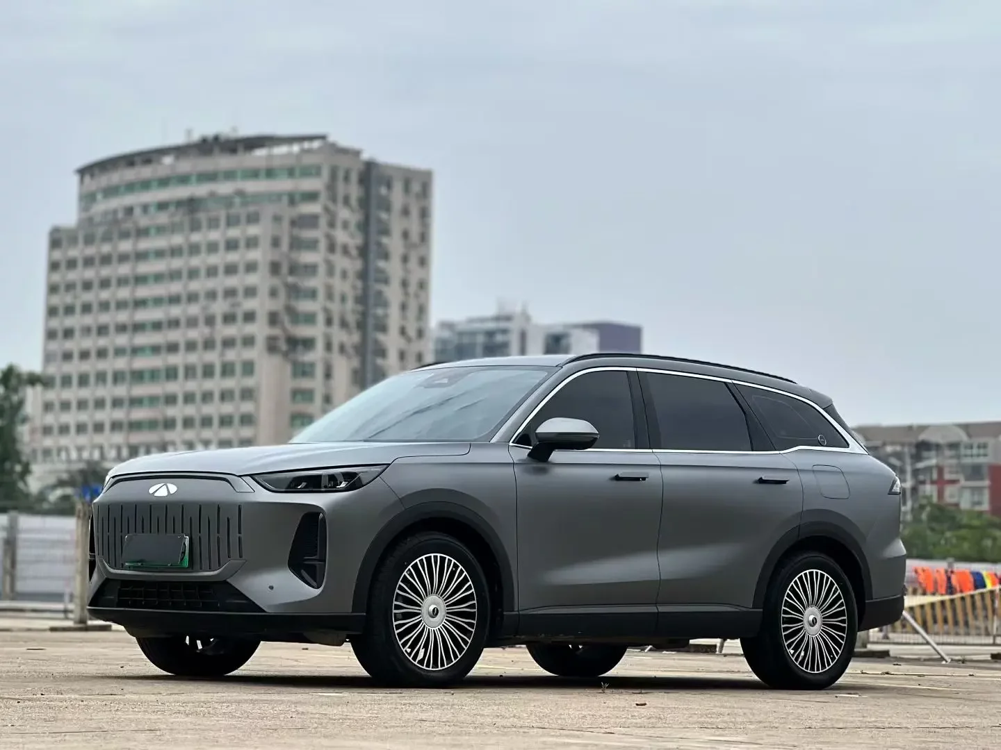 Chery Fengyun T9
