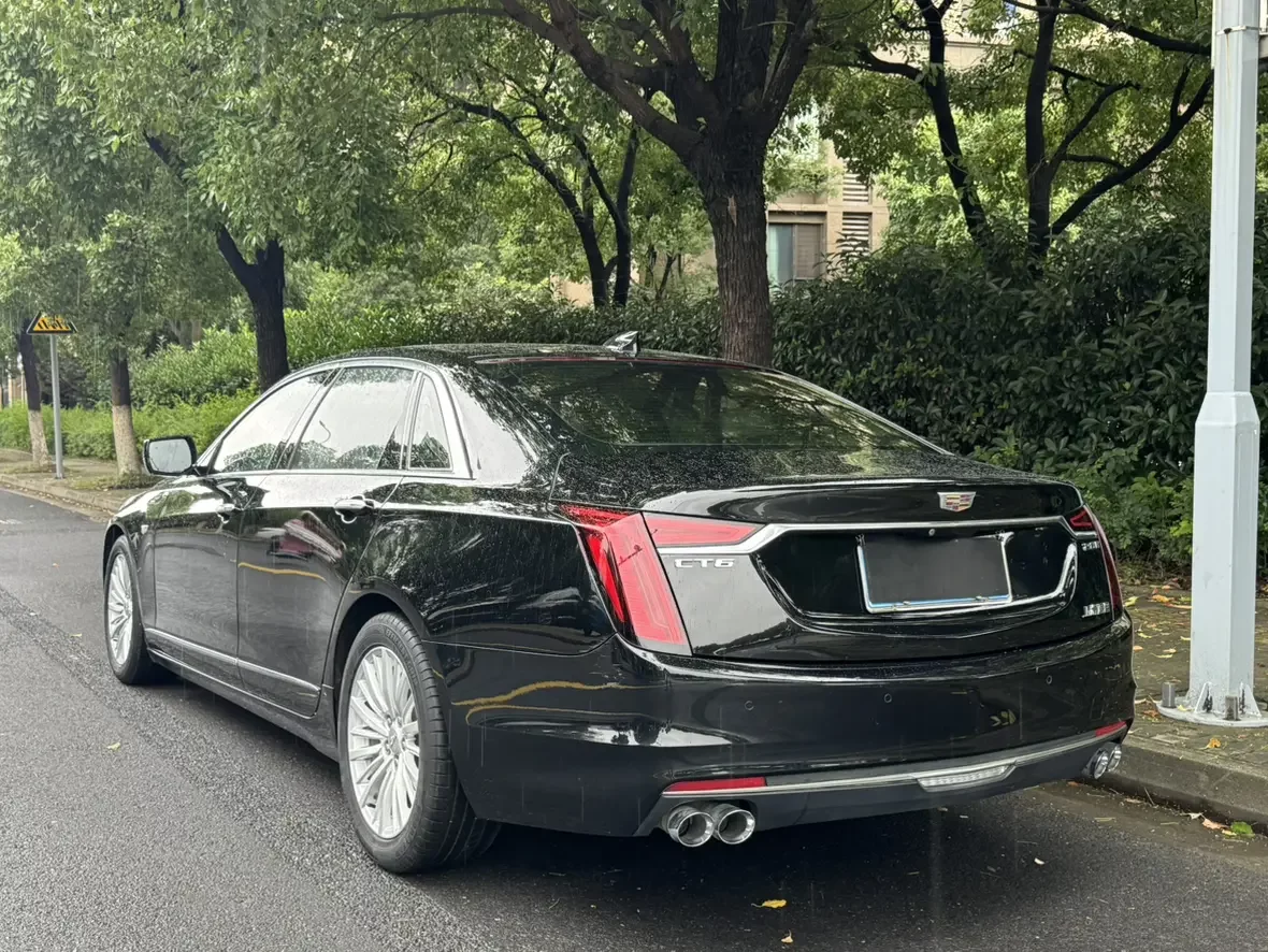 Cadillac CT6