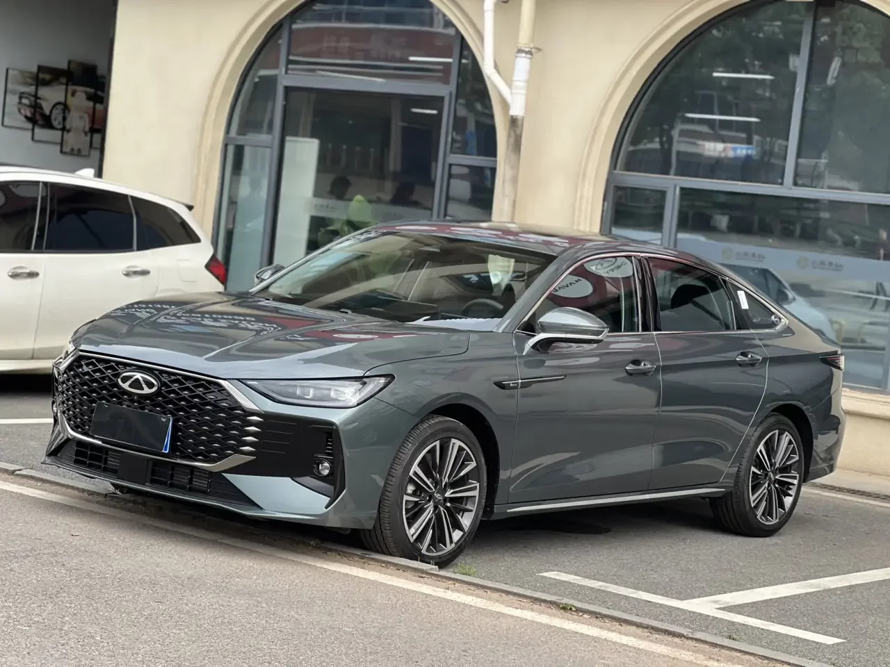 Chery Arrizo 8 PRO