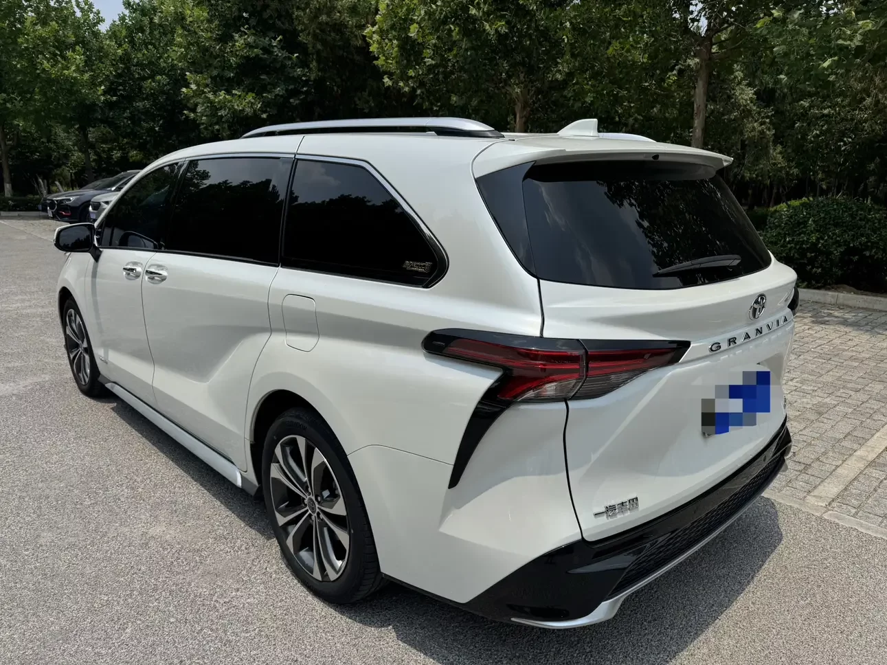Toyota Granvia