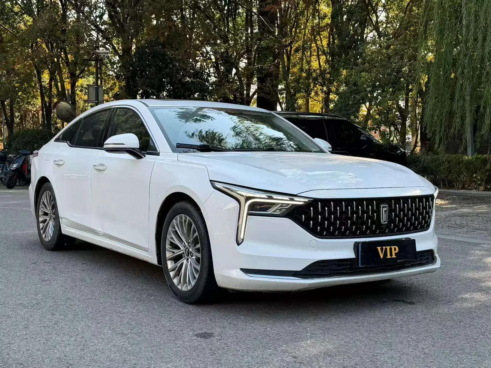 FAW Bestune B70