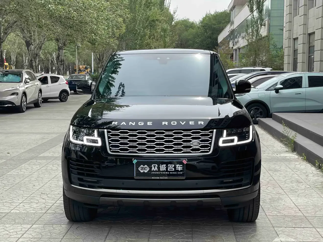 Land Rover range rover