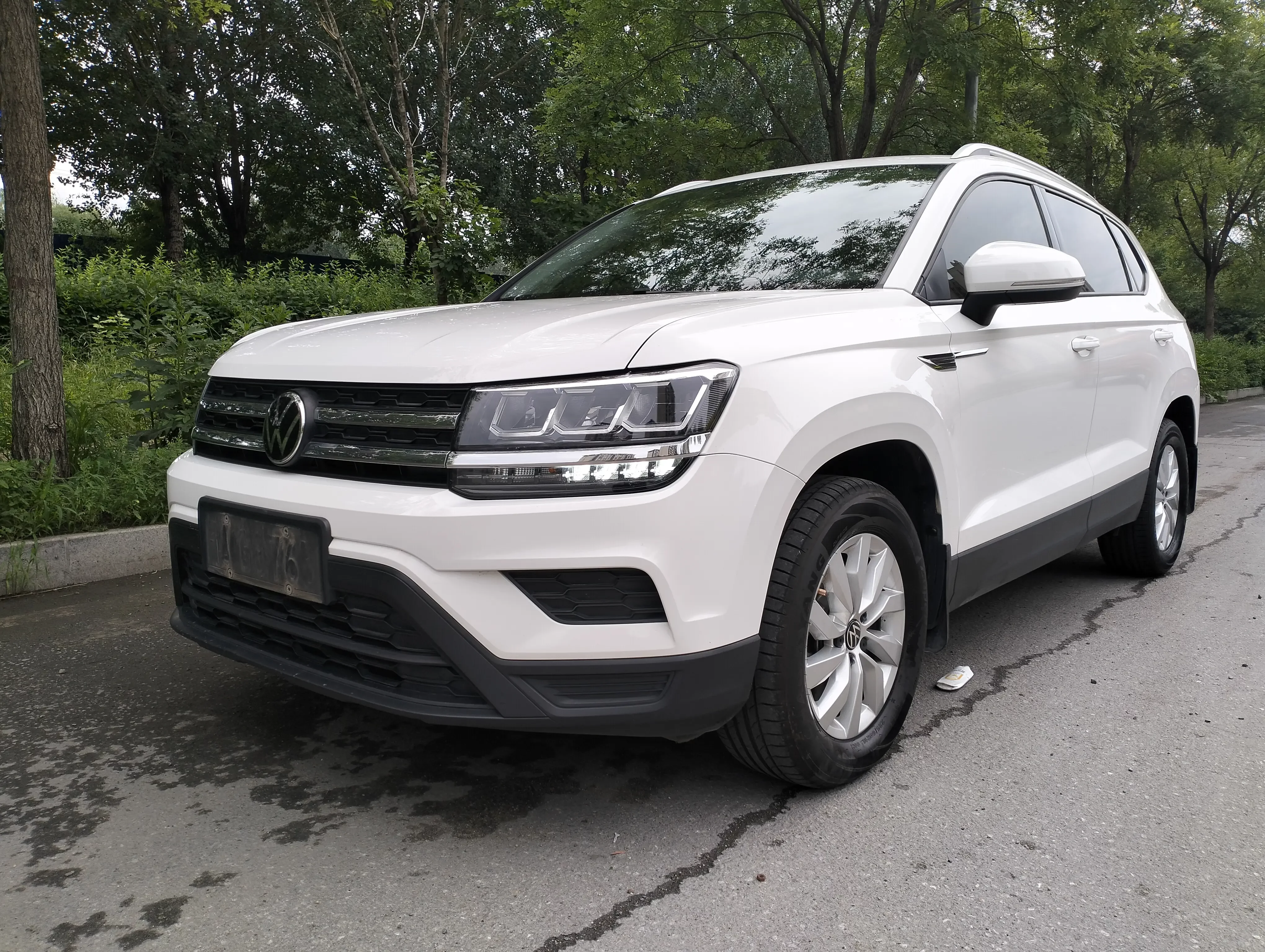 Volkswagen Tharu