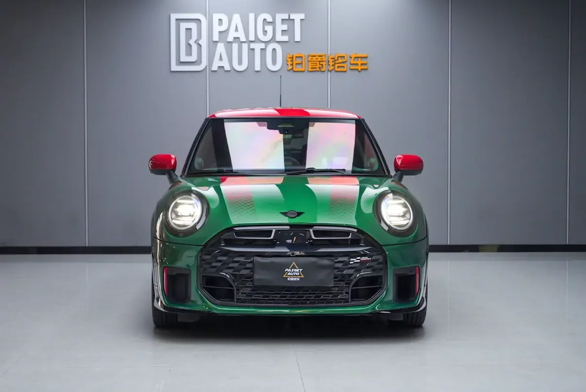 MINI JCW