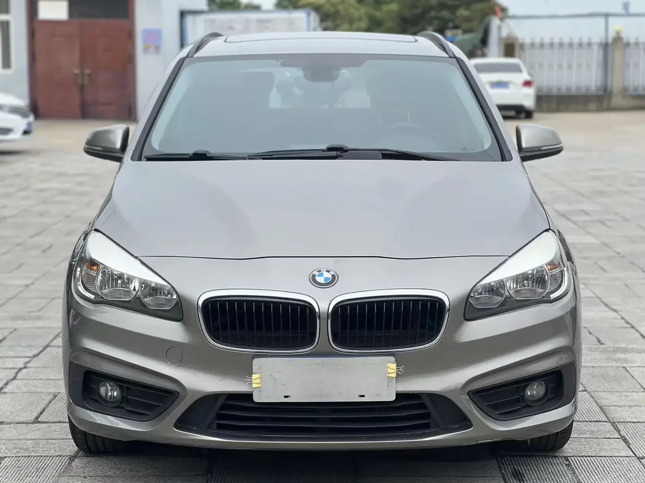 BMW 2 Series Gran Tourer  из Китая