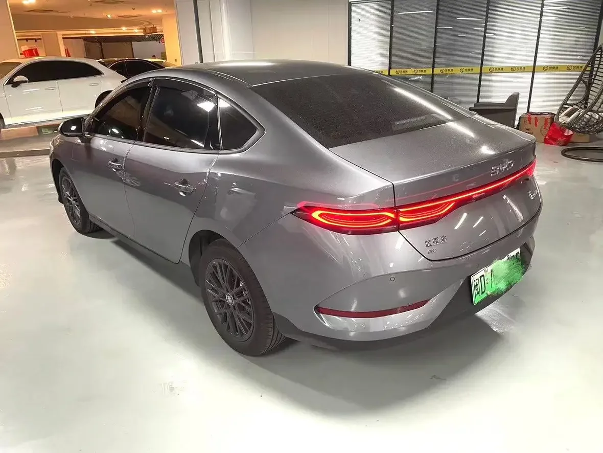 BYD Qin PLUS EV