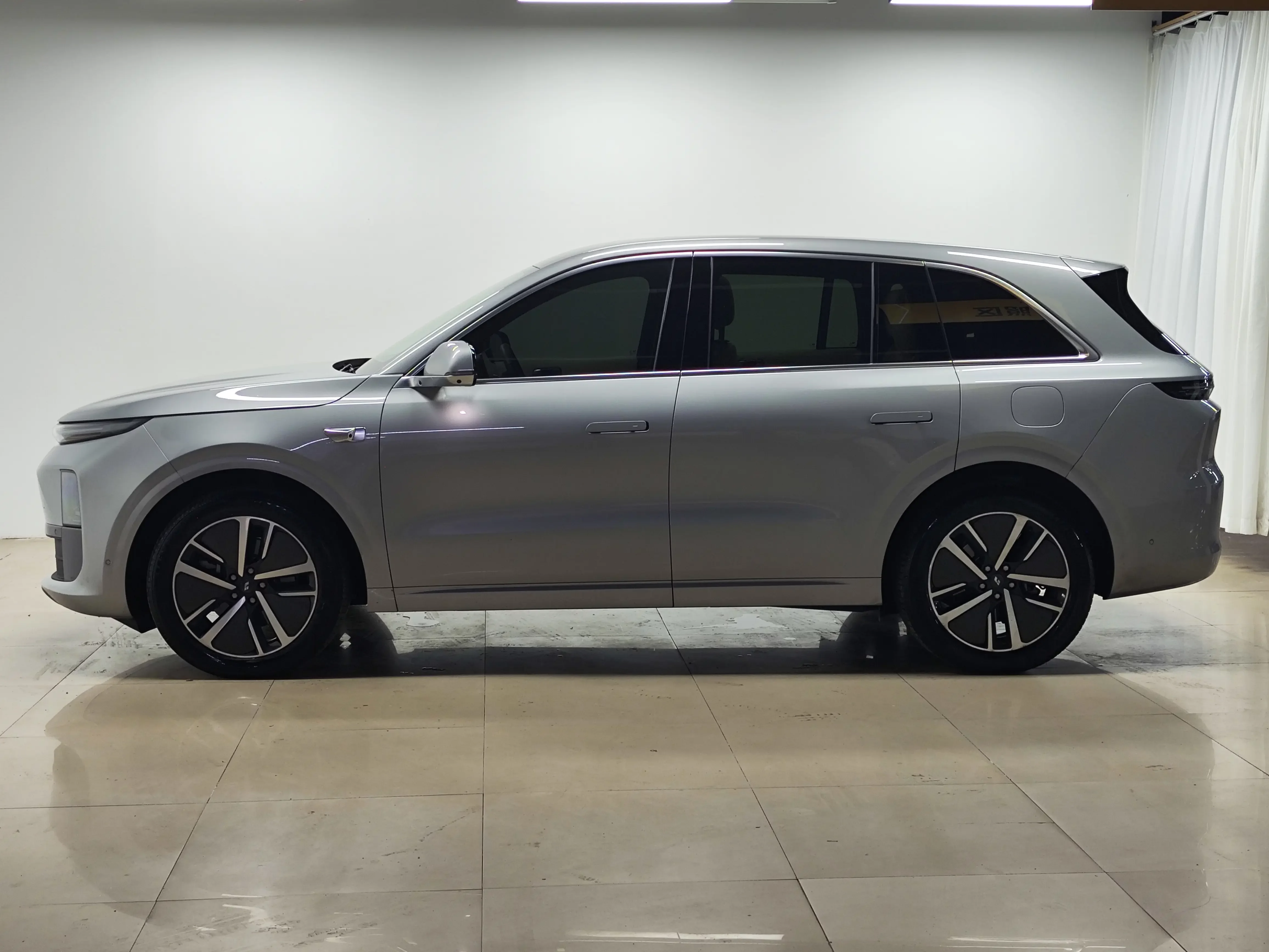 Lixiang L6