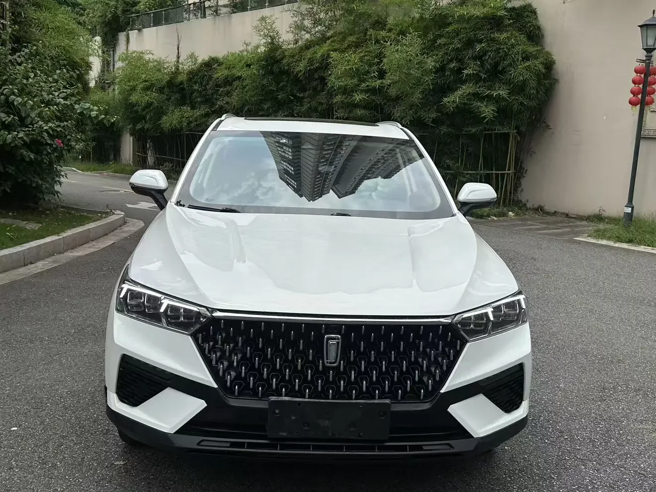 FAW Bestune T77
