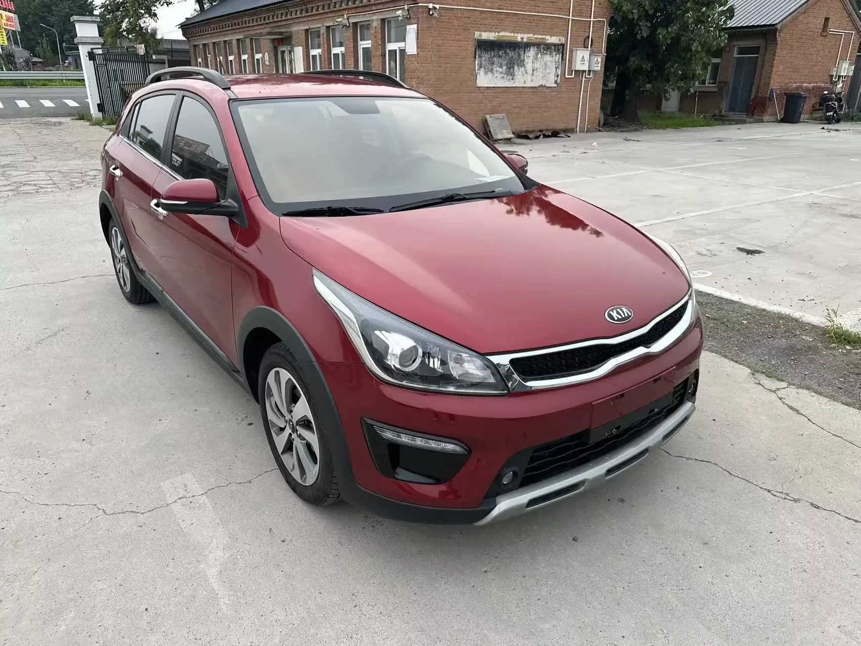 Kia KX CROSS