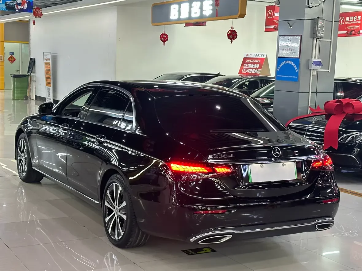 Mercedes-Benz E-Class PHEV