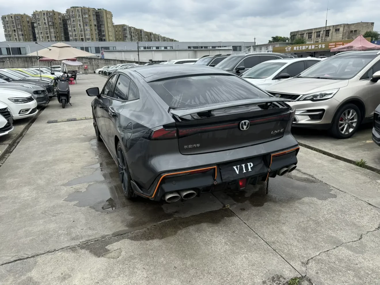 Changan UNI-V