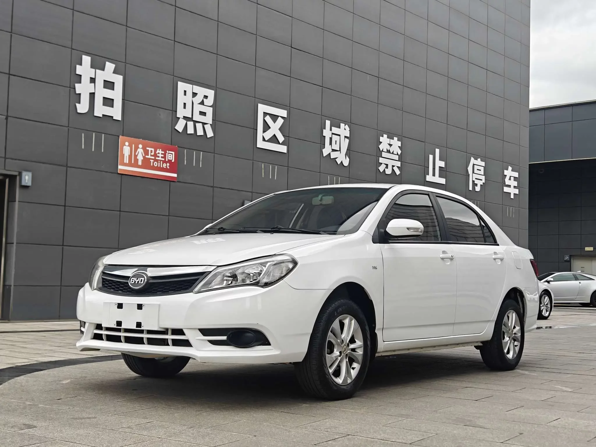 BYD F3