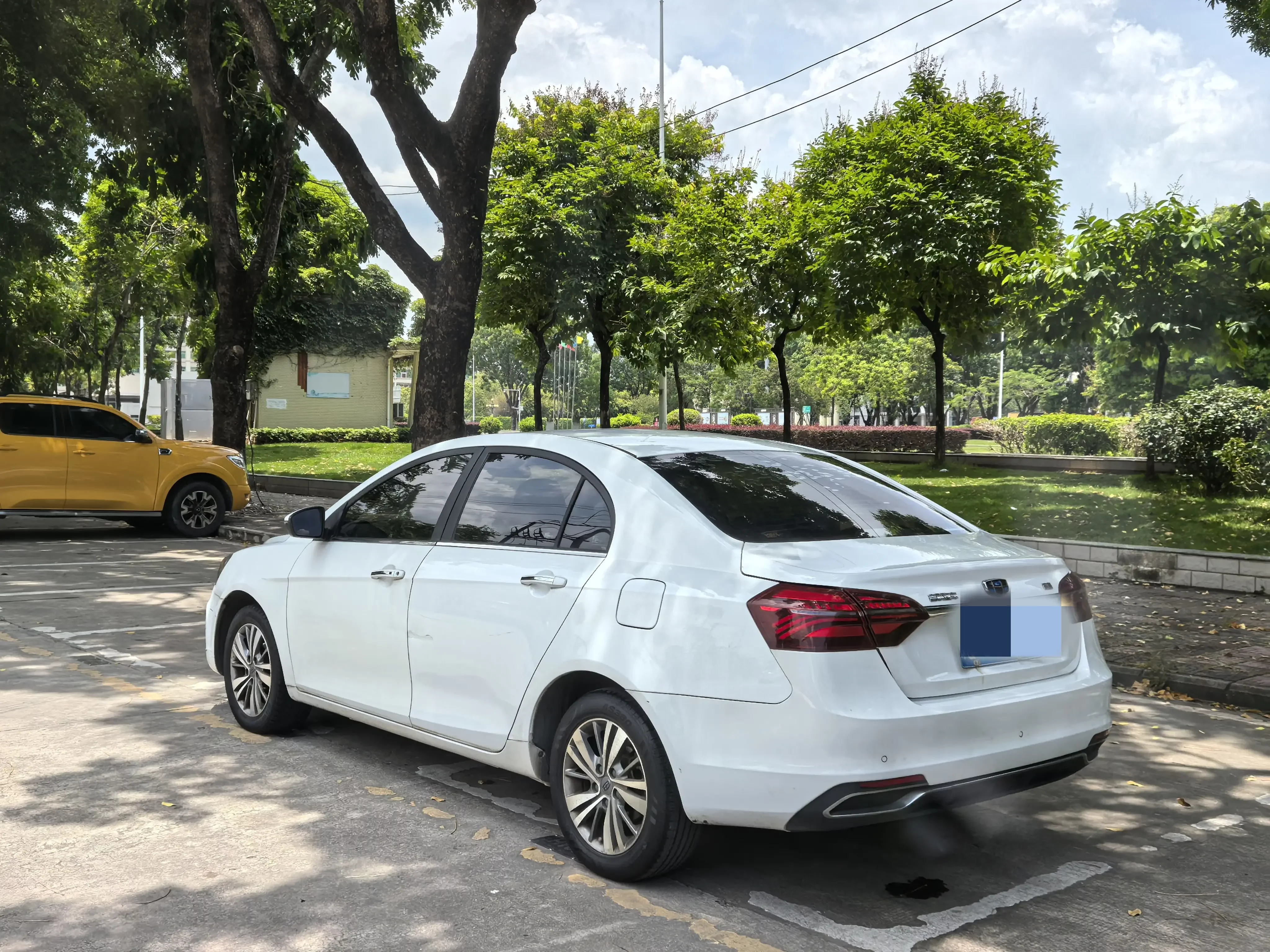 Geely emgrand