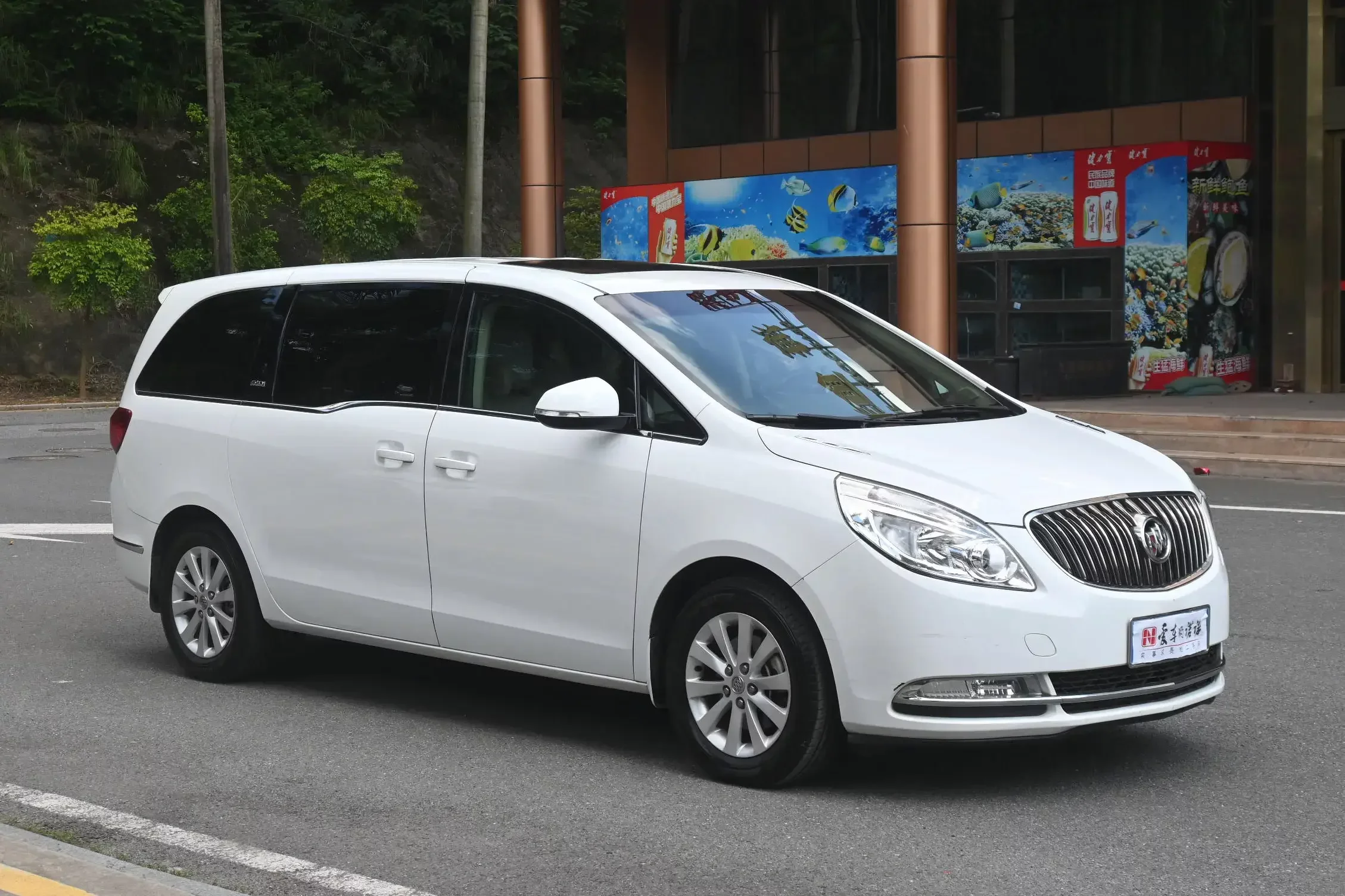 Buick GL8