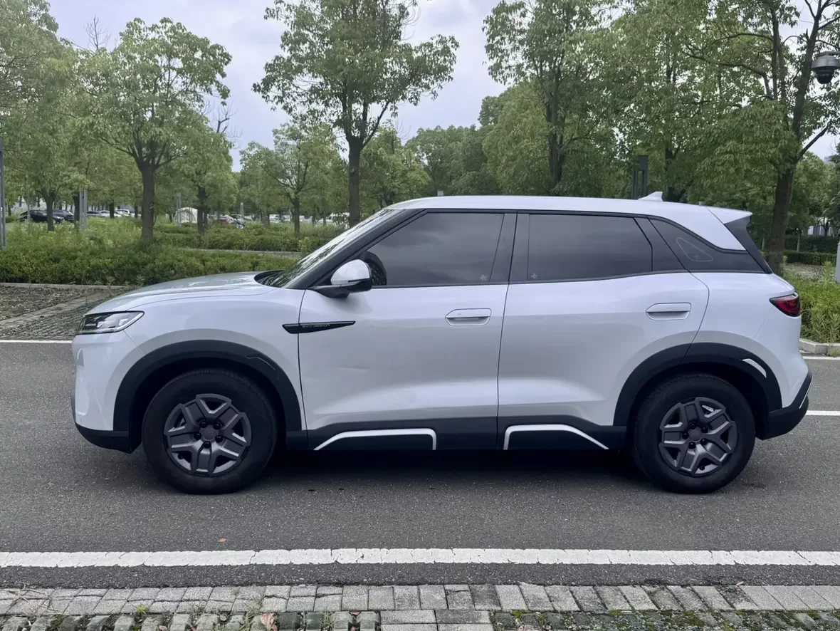 BYD Yuan UP