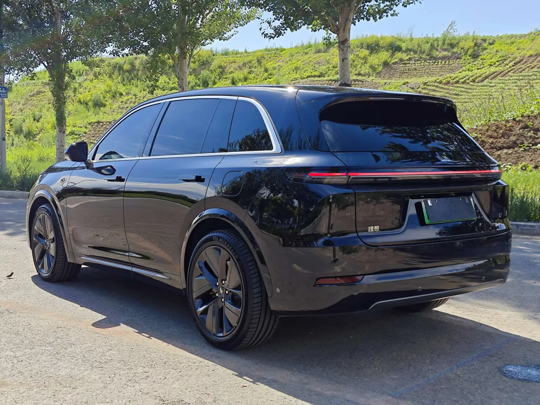 Lixiang L7