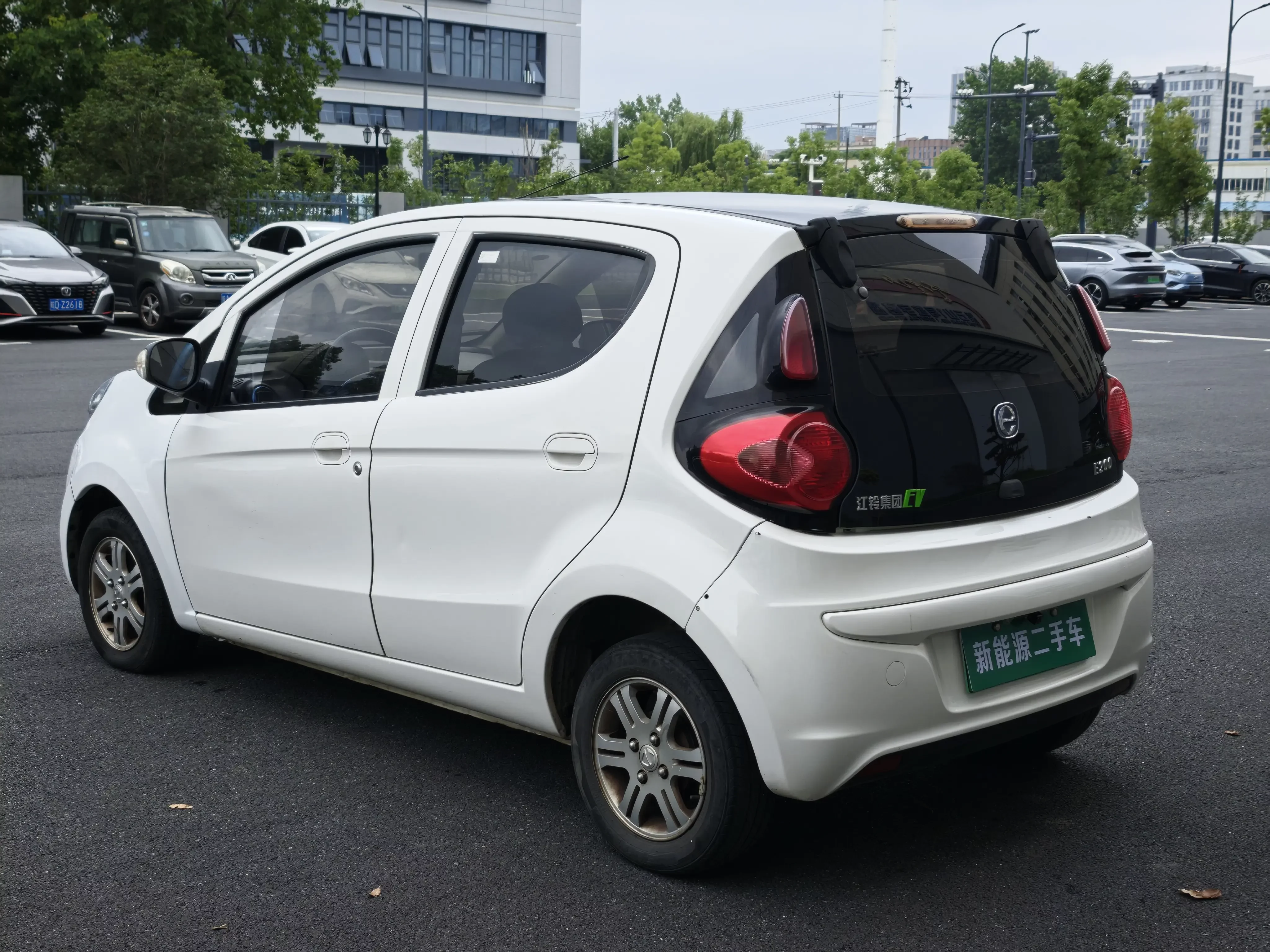 Jiangling E200L