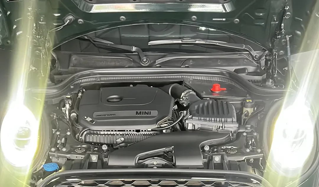 MINI JCW