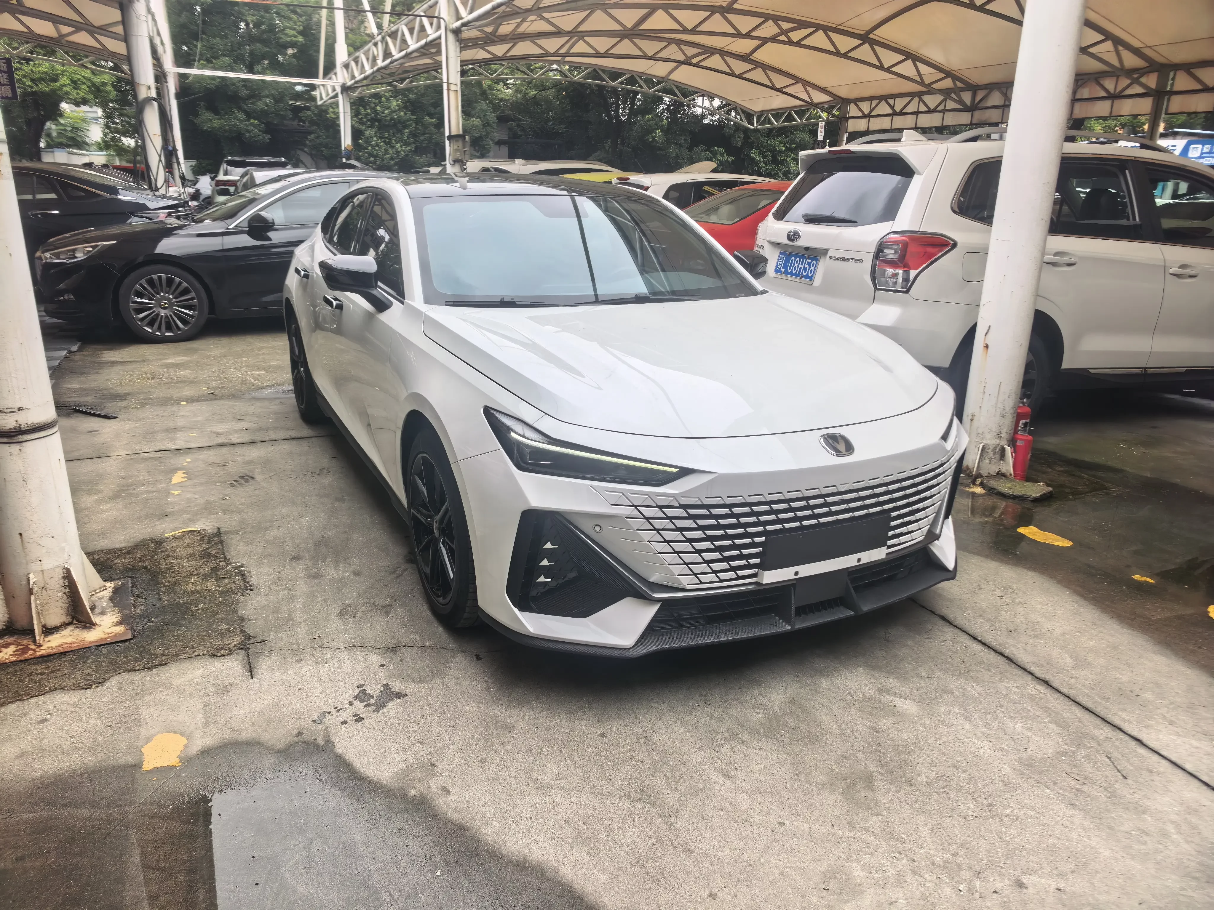 Changan UNI-V