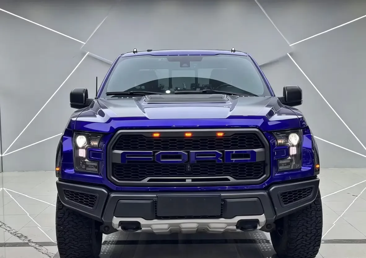 Ford F-150 Raptor