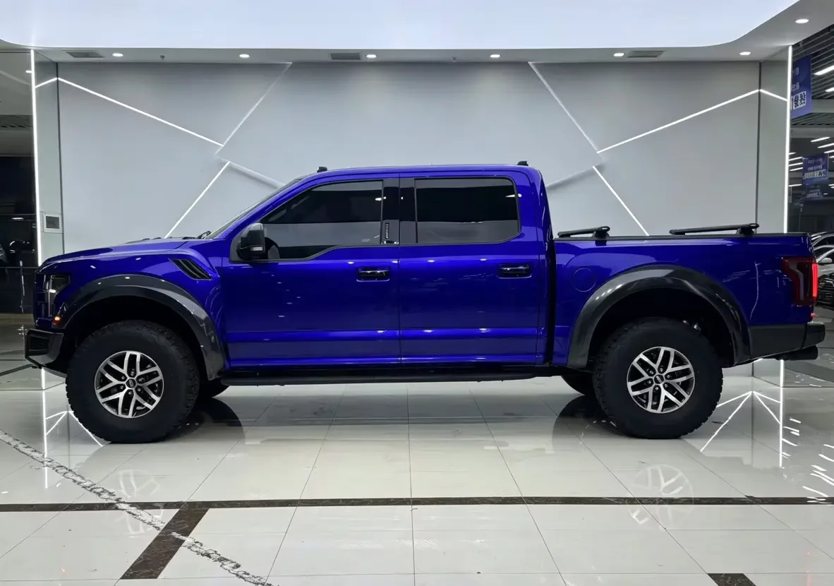 Ford F-150 Raptor