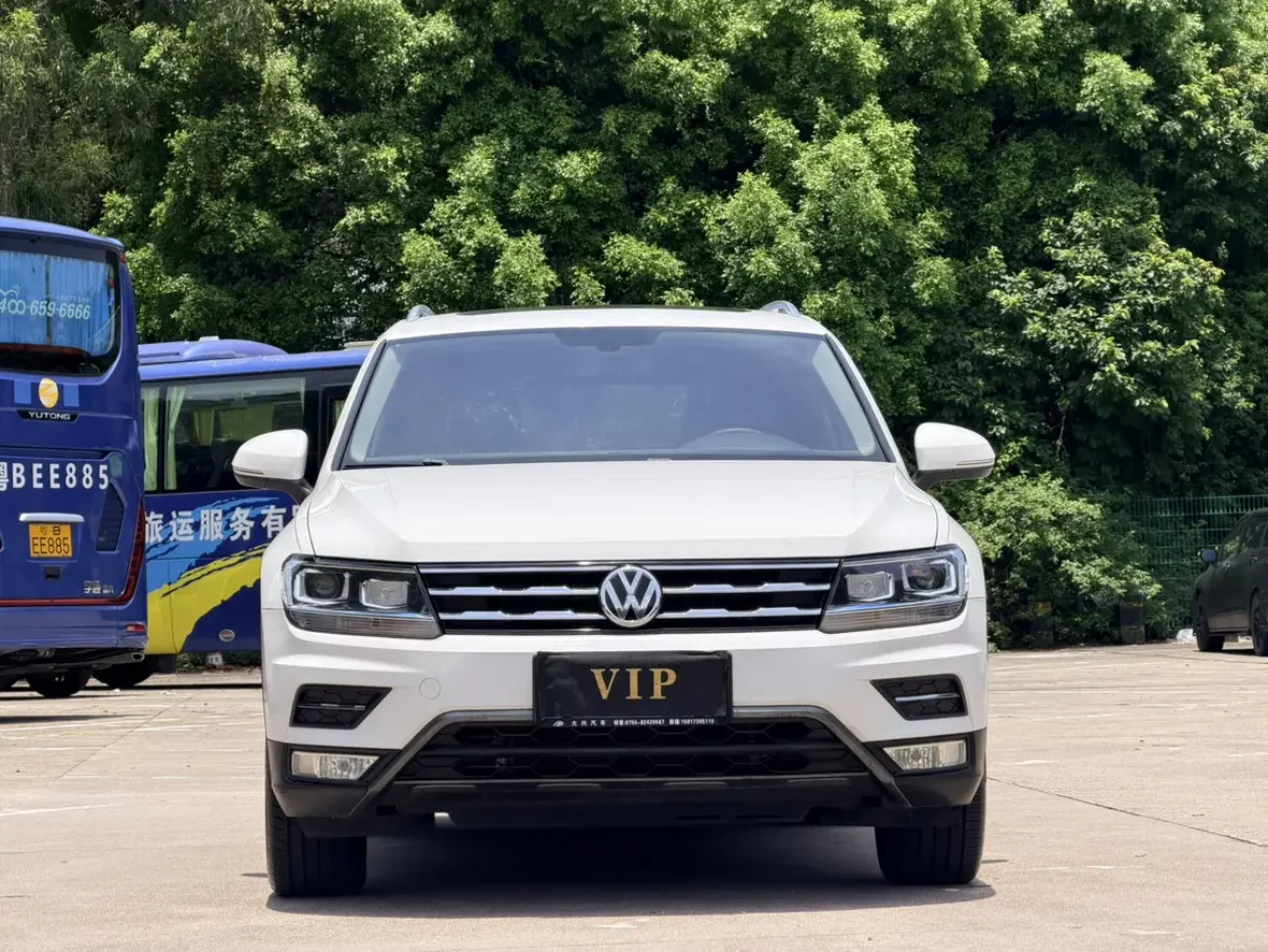 Volkswagen Tiguan L