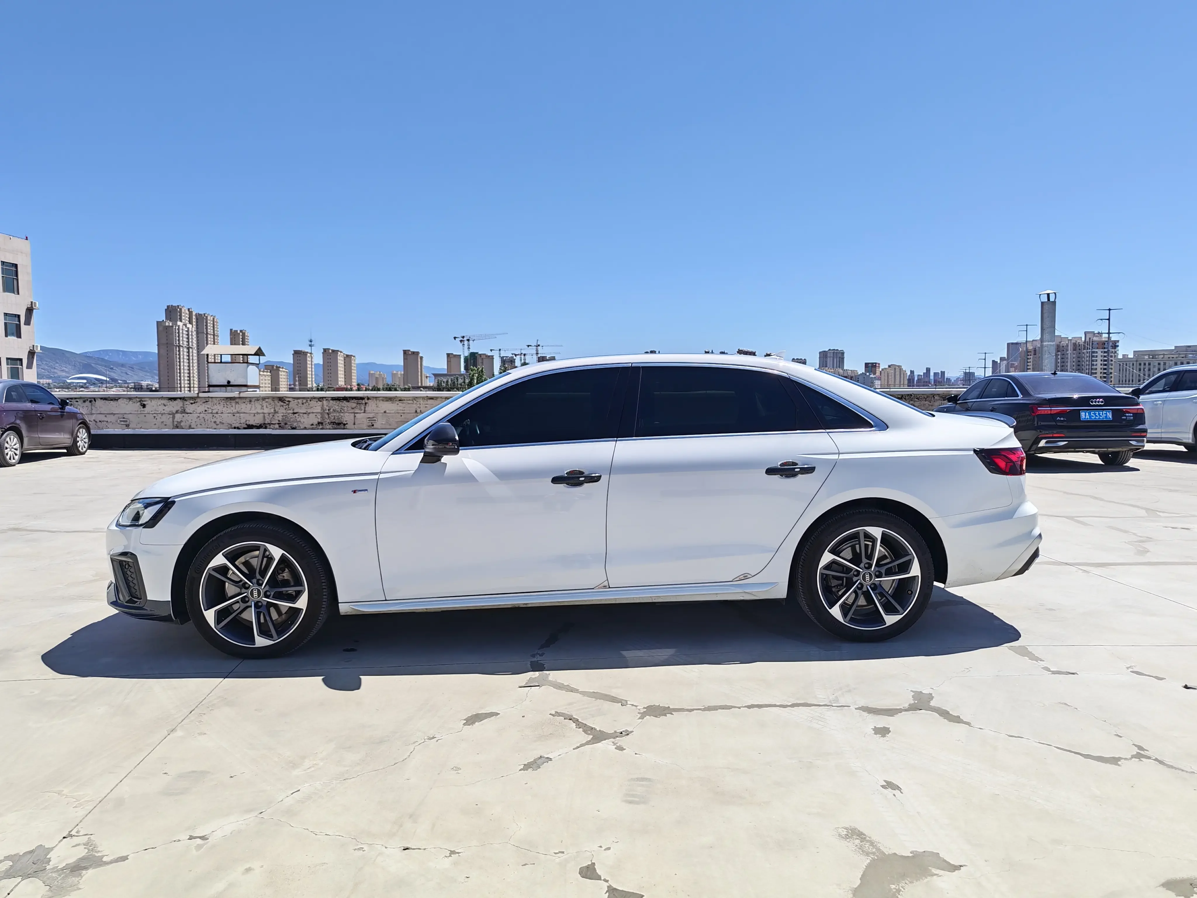 Audi A4L