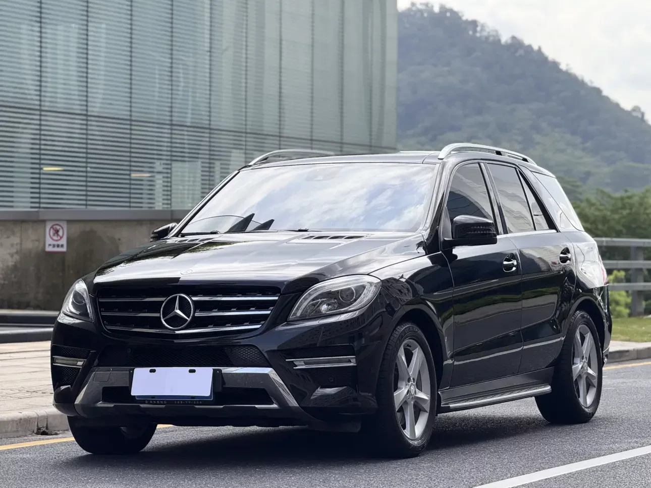 Mercedes-Benz M Class