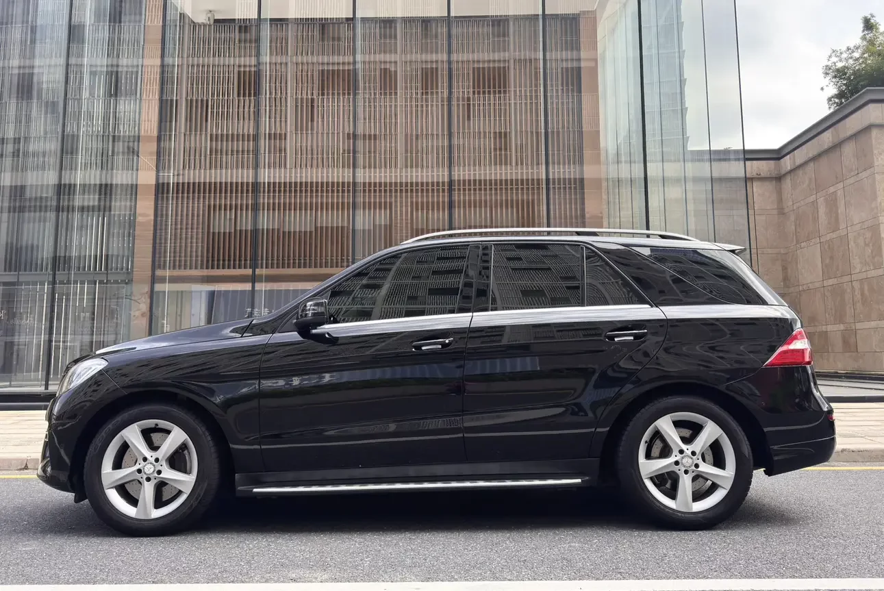 Mercedes-Benz M Class