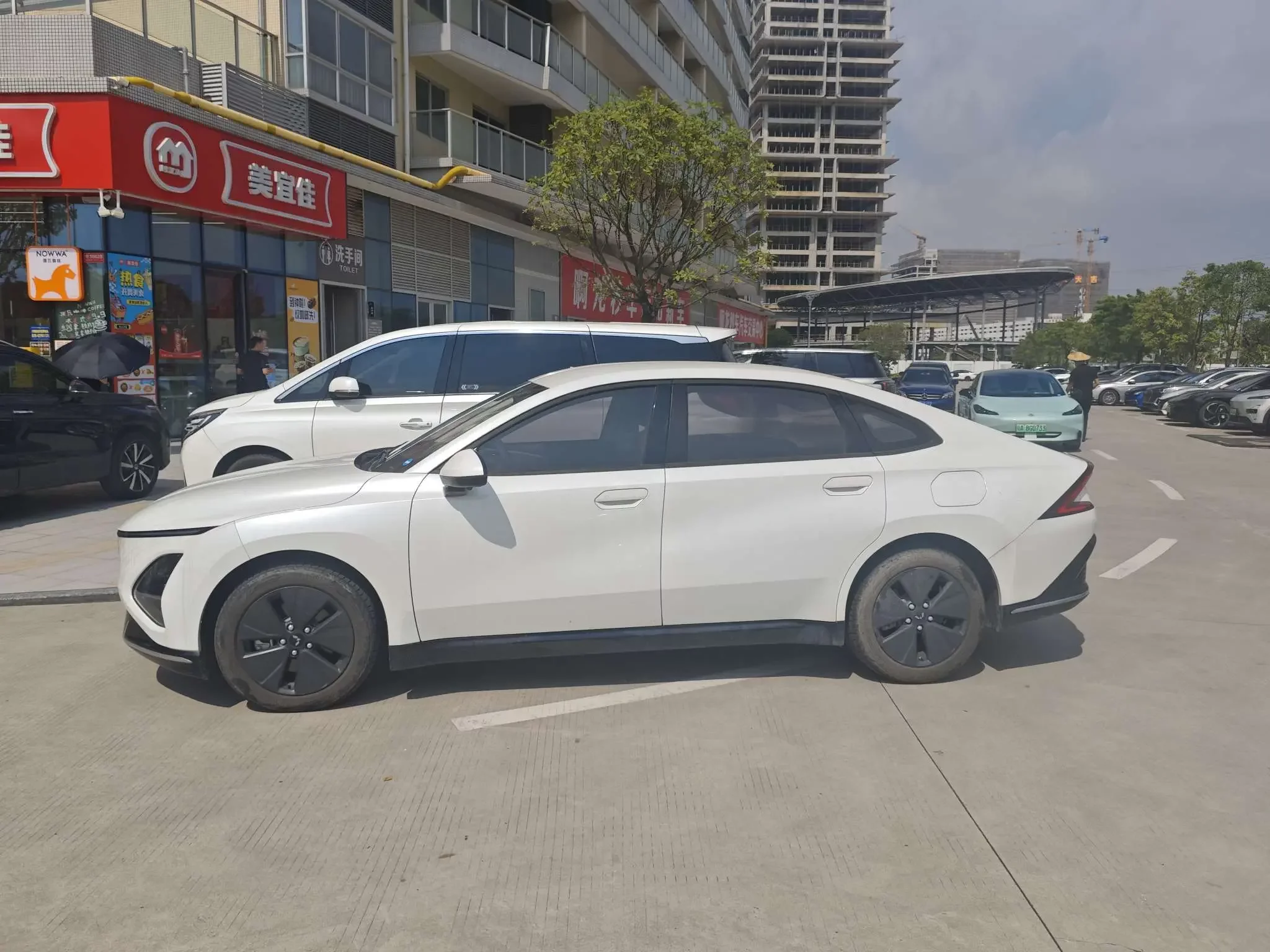 Wuling Starlight PHEV